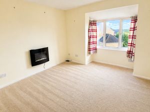 Sitting Room- click for photo gallery